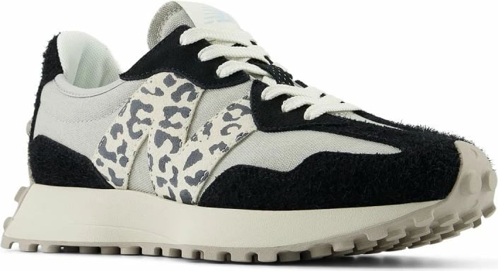 Atlete për femra New Balance, të zeza