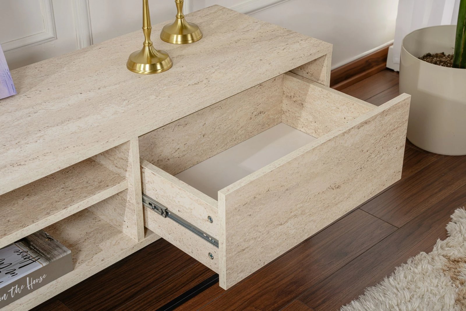 Komodë TV Hanah Home Escape 180, ngjyrë e zezë, travertin