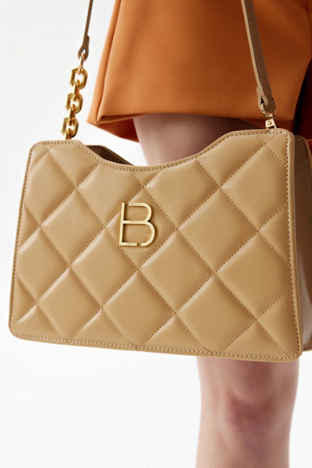 Çantë supi Lucky Bees, ngjyrë camel, 410