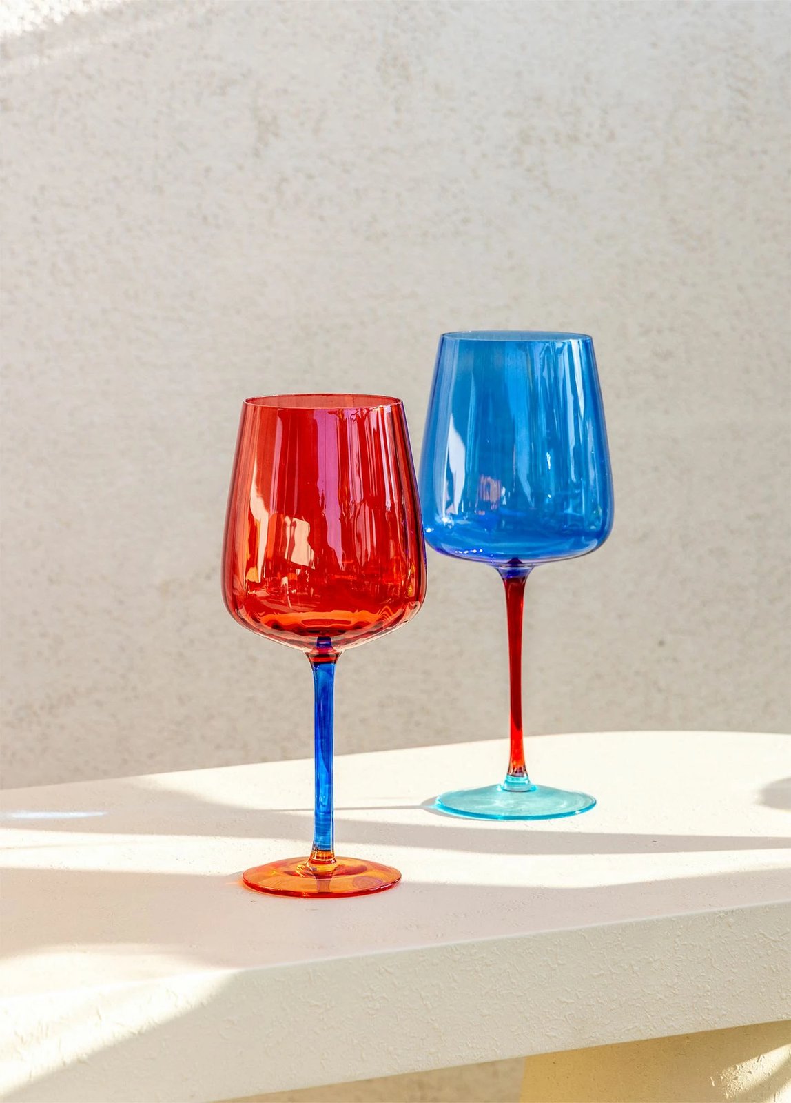 Vazo qelqi Hermia, ngjyrë kaltër, BRD0106, 9x9x23cm Vazo qelqi Hermia, ngjyrë kaltër, BRD0106, 9x9x23cm