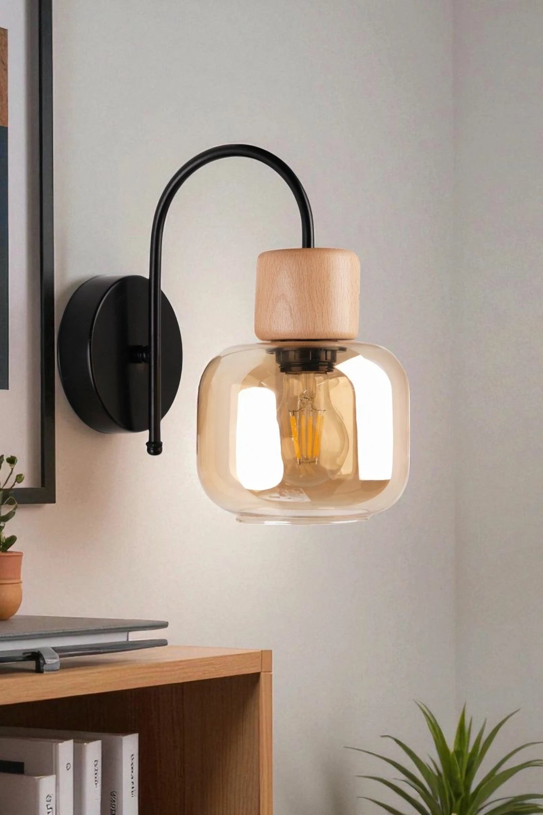 Llambë muri Opviq, ngjyrë mjaltë, lisi, e zezë, 9068-1A