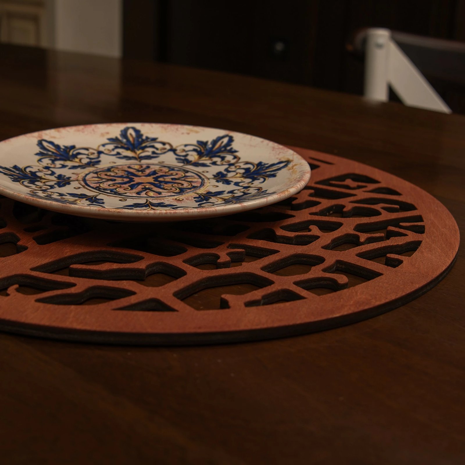 Set nënshimesh druri për tavolinë (6 copë), Hermia, ngjyrë korale - rozë