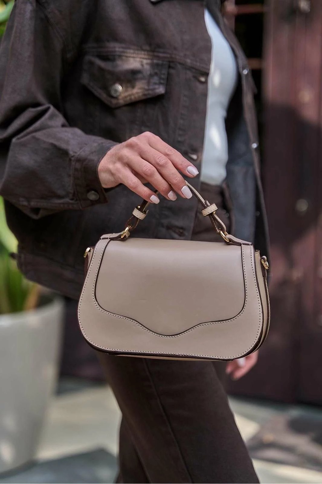 Çantë dore Zoozie, ngjyrë mink, MK1020225SV10-013