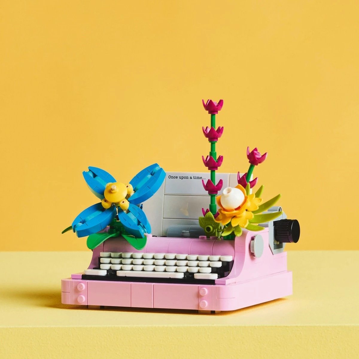 Set LEGO Creator 3-in-1 31169 Flowering Typewriter Machine, 363 pjesë