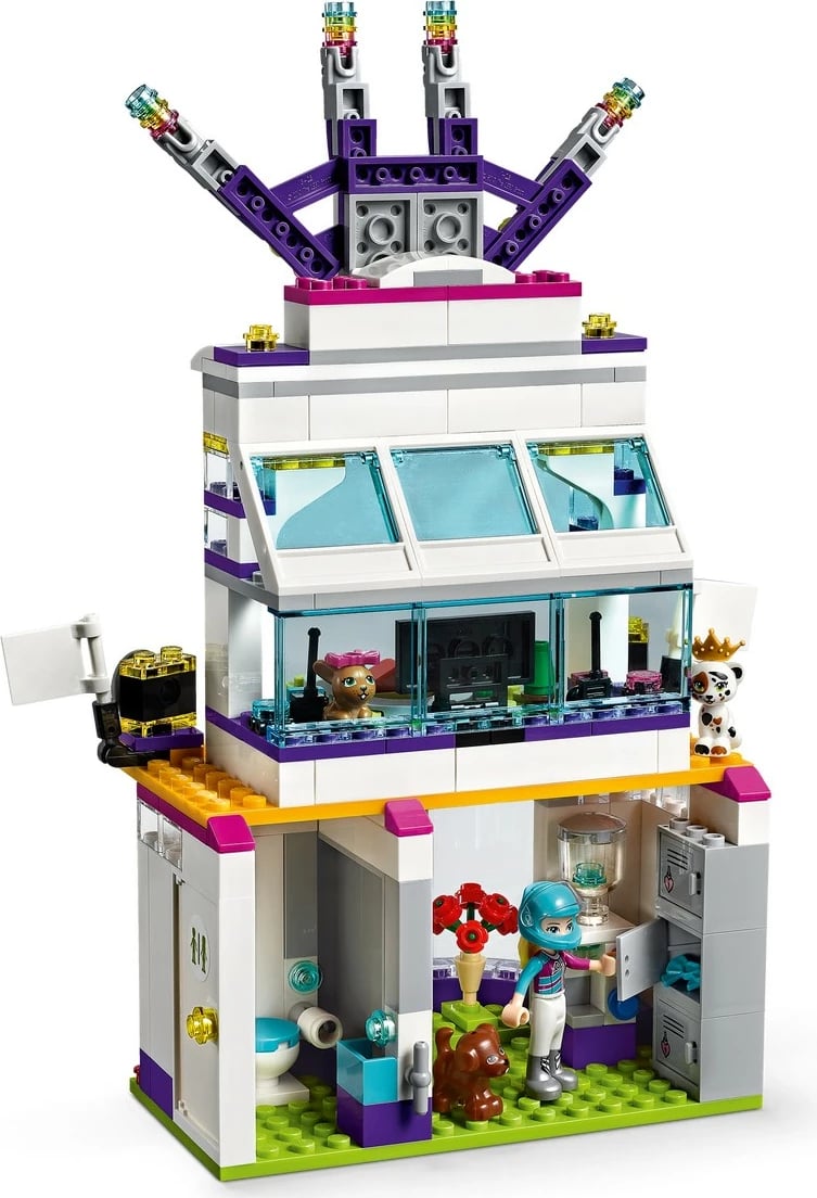 Set ndërtimi LEGO Friends The Big Race Day 41352, 648 pjesë Set ndërtimi LEGO Friends The Big Race Day 41352, 648 pjesë
