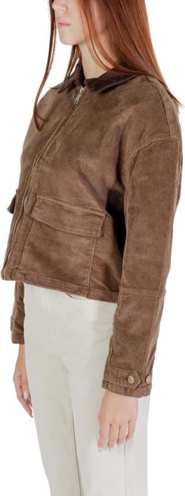 Jakne Only femra, kafe