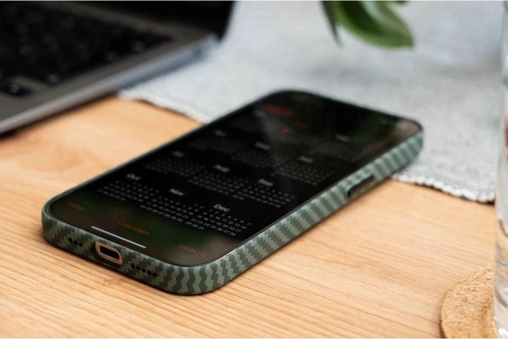 Mbështjellës silikoni për iPhone 17 Pro Max SWISSTEN MagStick Shell, i gjelbër