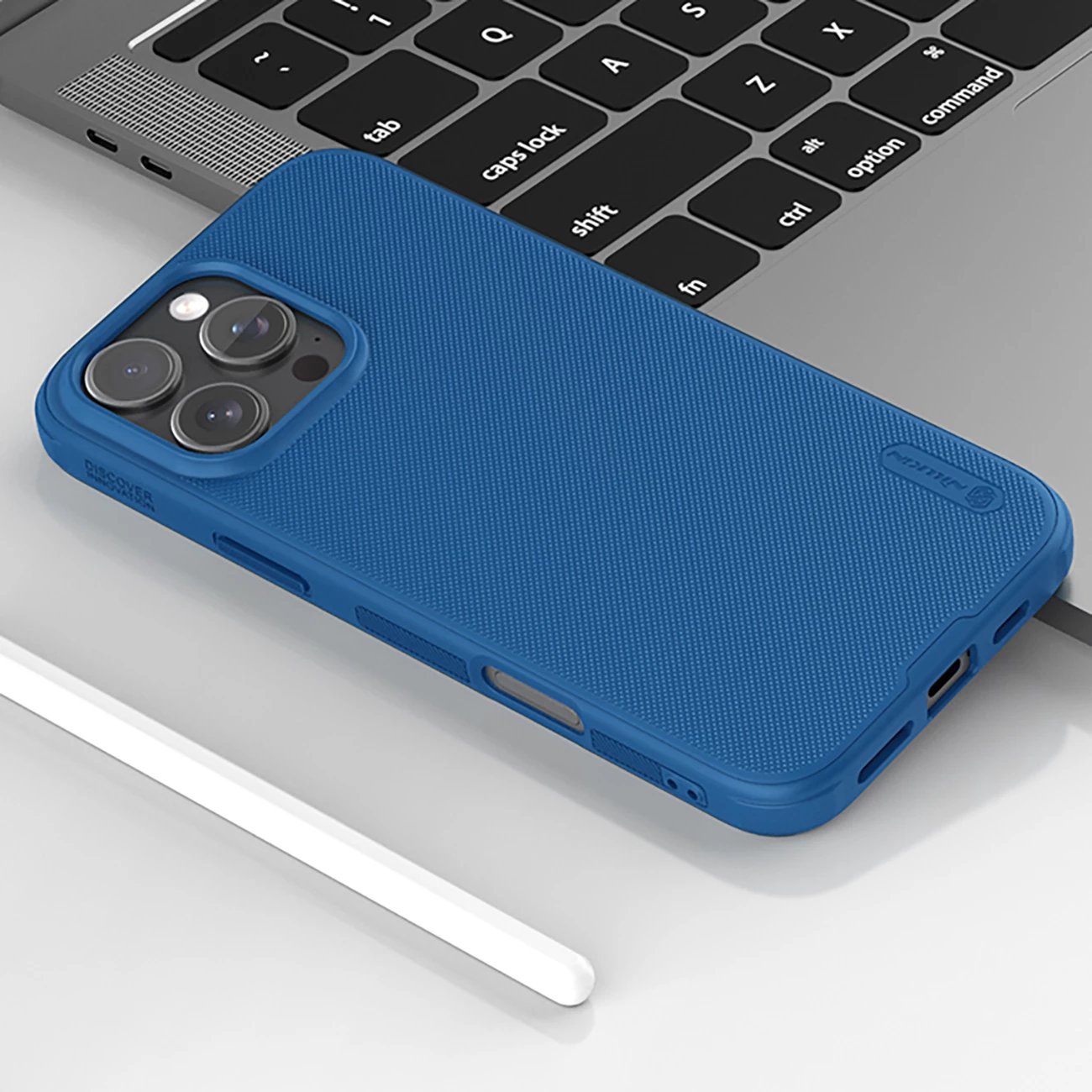 Mbështjellës Nillkin Super Frosted Shield Pro për iPhone 16 Pro, kaltër