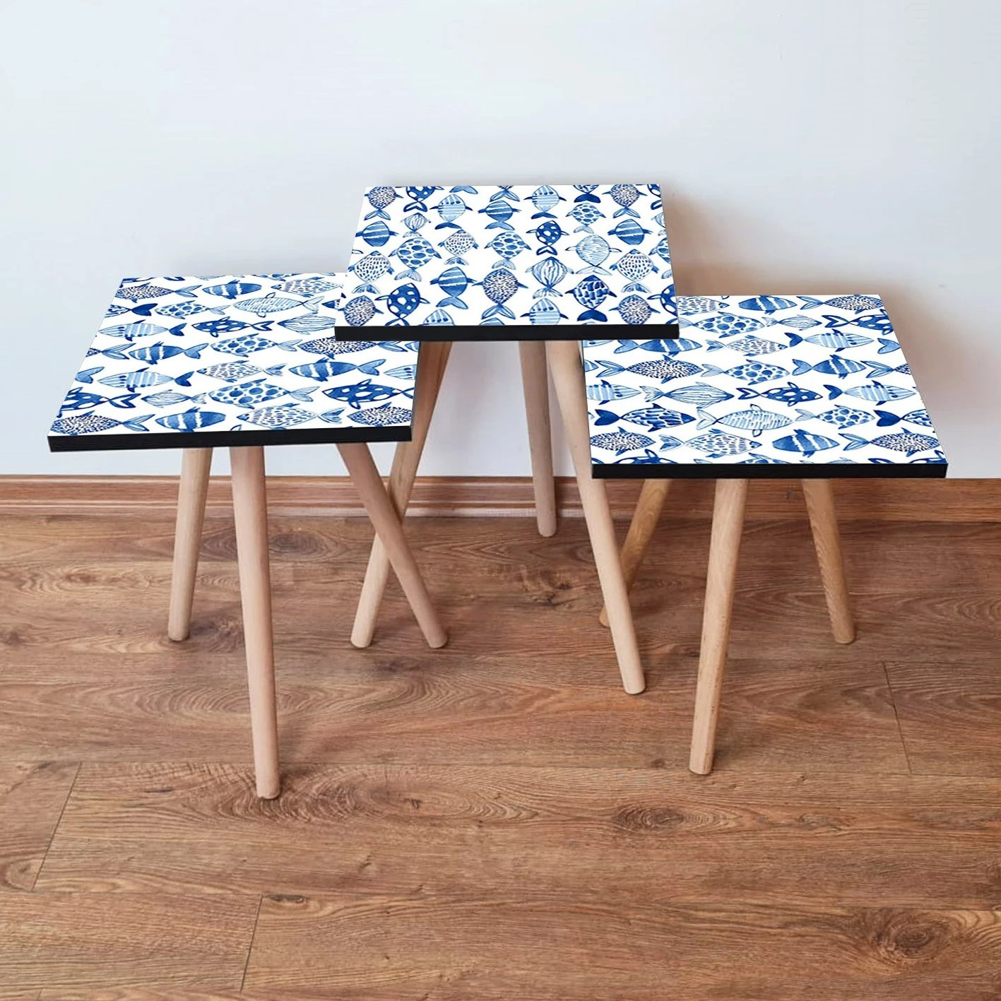 Set tavolinash të vendosshme, 3 copë, Skye Decor, ngjyrë kaltër e errët dhe e bardhë, 3Shp277