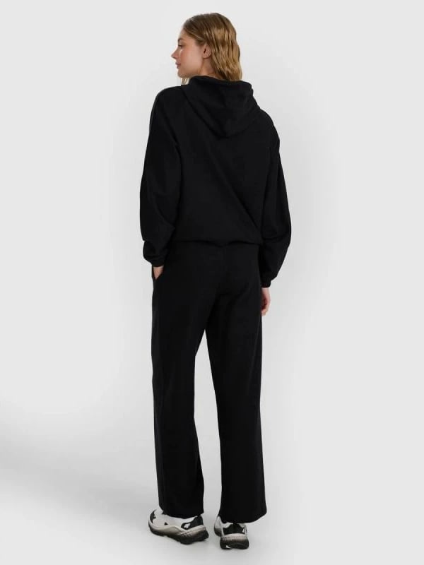 Pantallona sportive për femra 4F