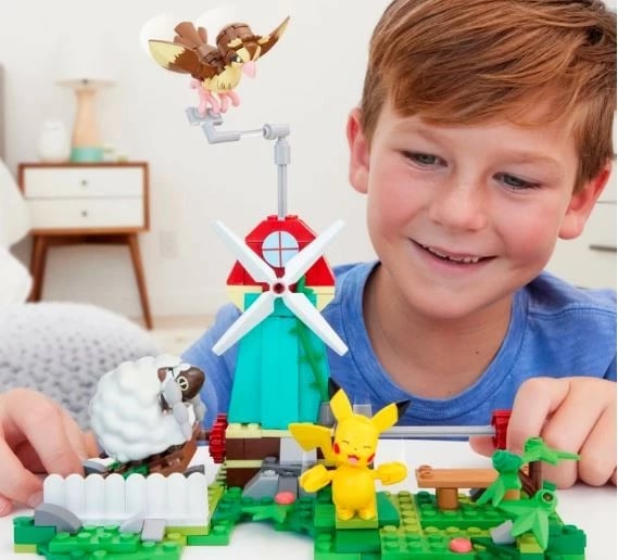 Set ndërtimi Mega Bloks Pokemon Village Windmill, 240 pjesë