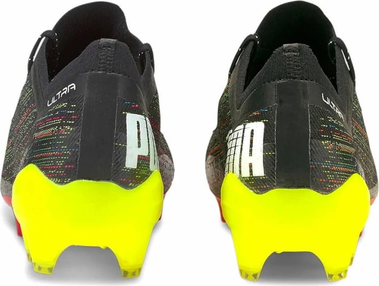 Atlete futbolli Puma për meshkuj, shumëngjyrëshe Atlete futbolli Puma për meshkuj, shumëngjyrëshe