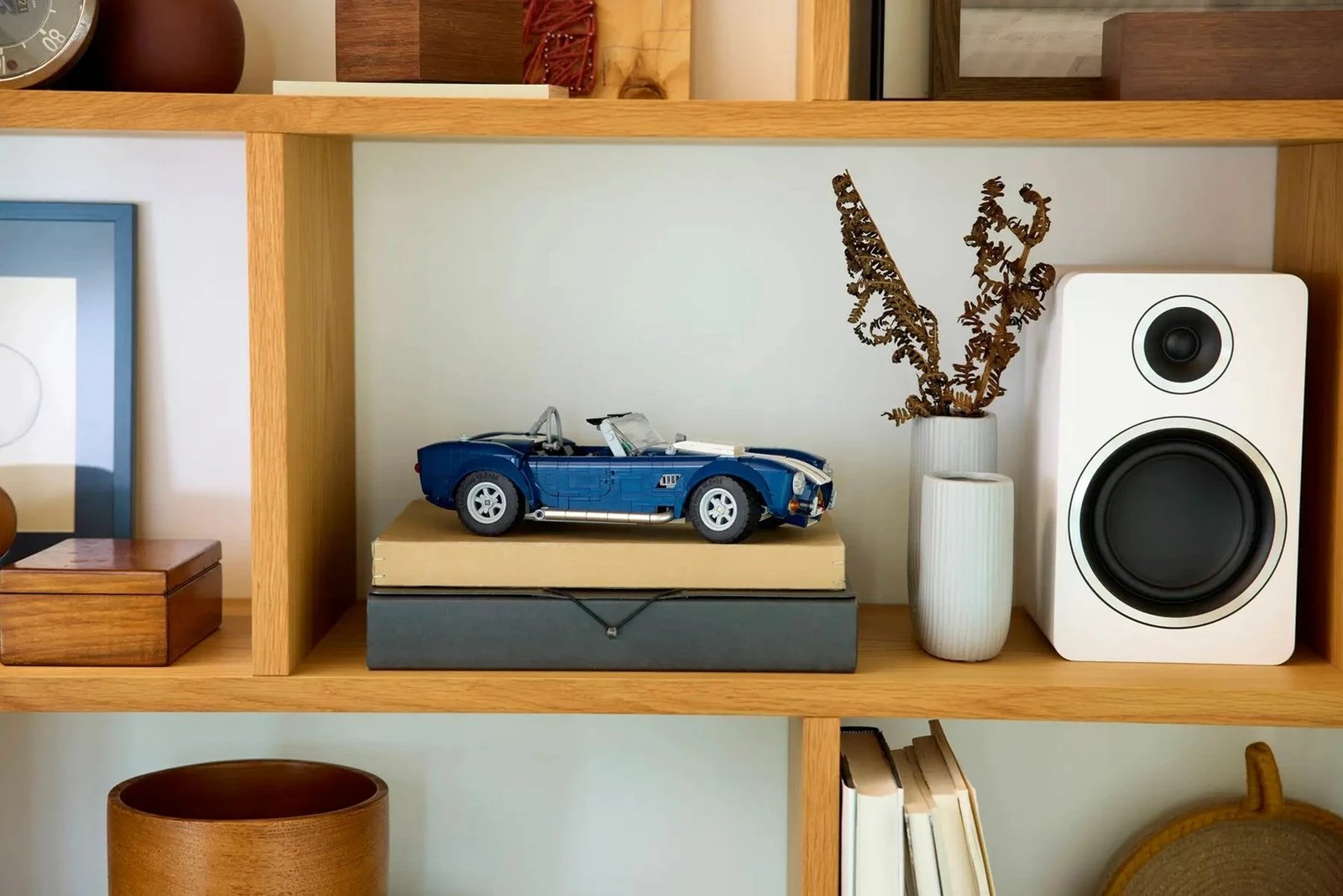 Set LEGO ICONS Shelby Cobra 427 S/C, 10357, për të rritur, Blu