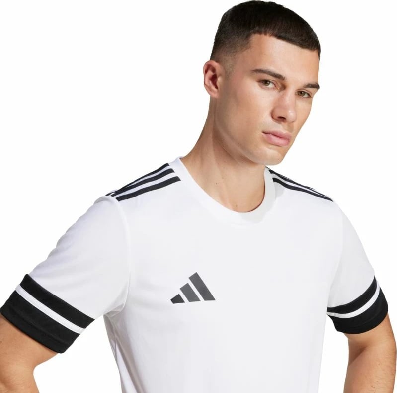 Maicë për meshkuj adidas, e bardhë