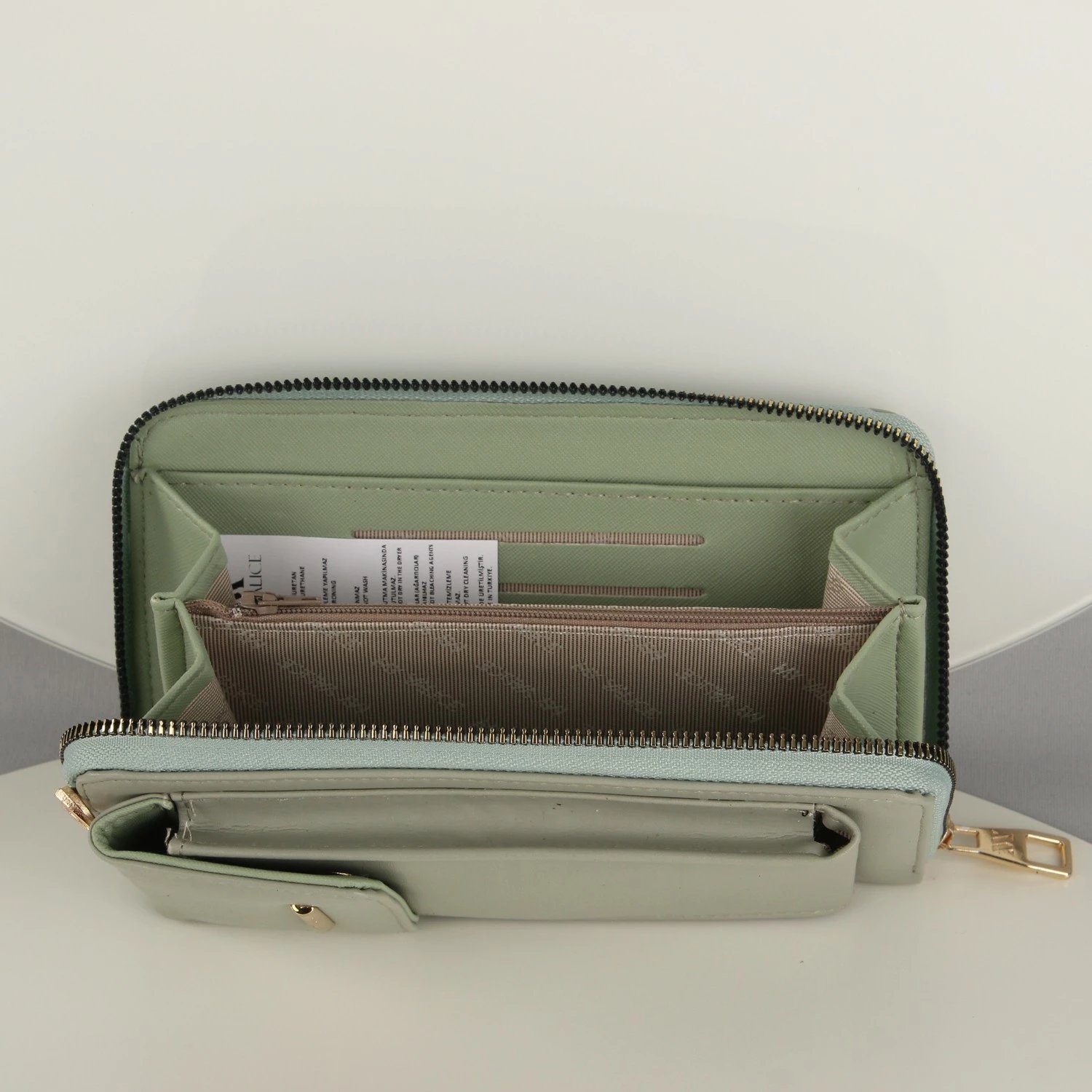 Portofol me zinxhir për telefon, ngjyrë mente, Zoozie Bags, 1159