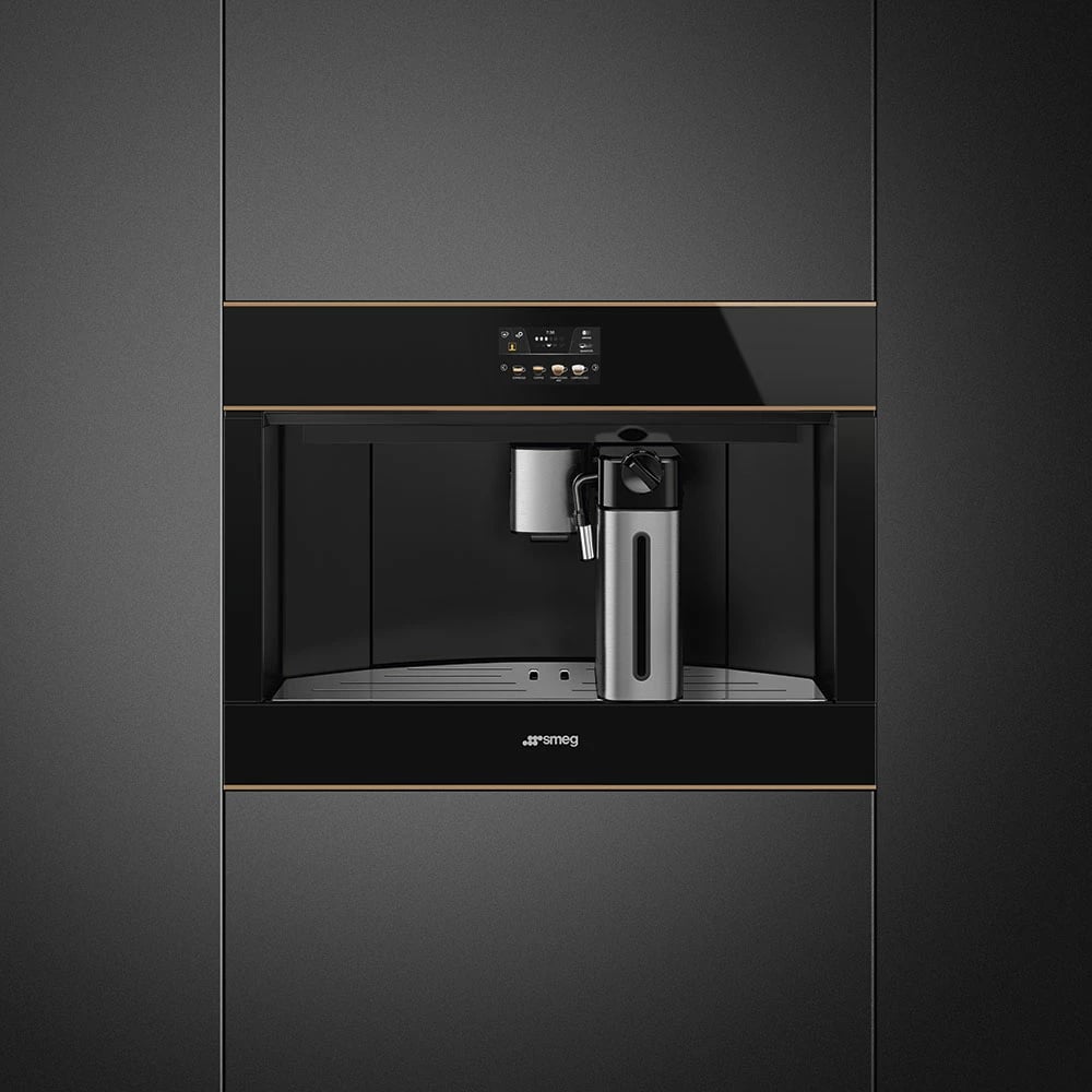 Pajisje montuese për kafe SMEG CMS4604NR Dolce Stil Novo, e zezë/bakër