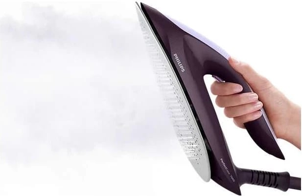 Hekur me avull Philips PSG7050/30, ngjyrë vjollcë Hekur me avull Philips PSG7050/30, ngjyrë vjollcë