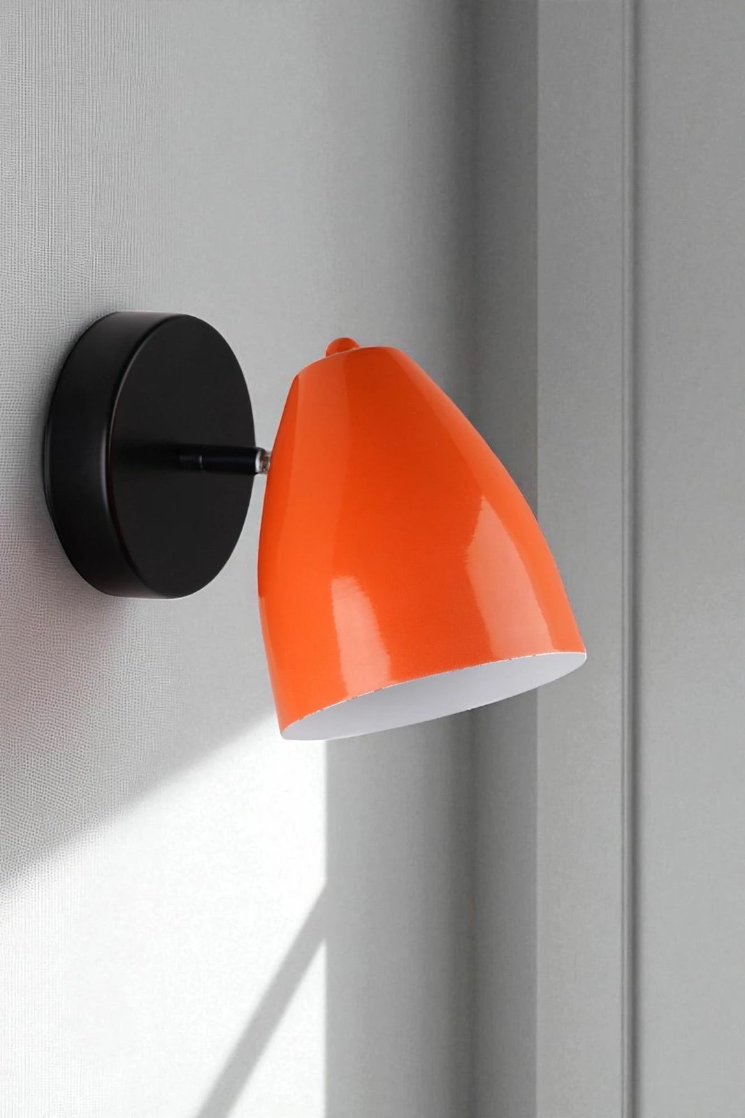 Llambë muri Opviq, portokalli e zezë, 9078-4