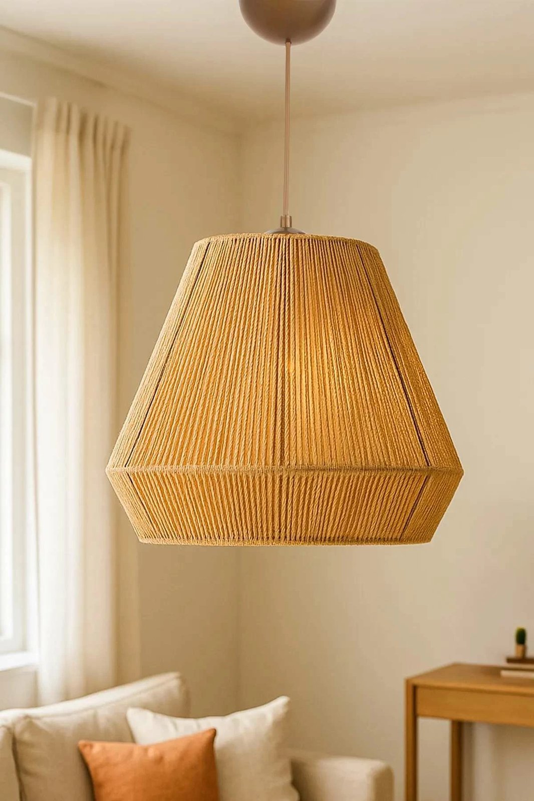 Llambë tavani Opviq, Braeza, ngjyrë bezhë, kapak makrame, lartësi e rregullueshme Llambë tavani Opviq, Braeza, ngjyrë bezhë, kapak makrame, lartësi e rregullueshme