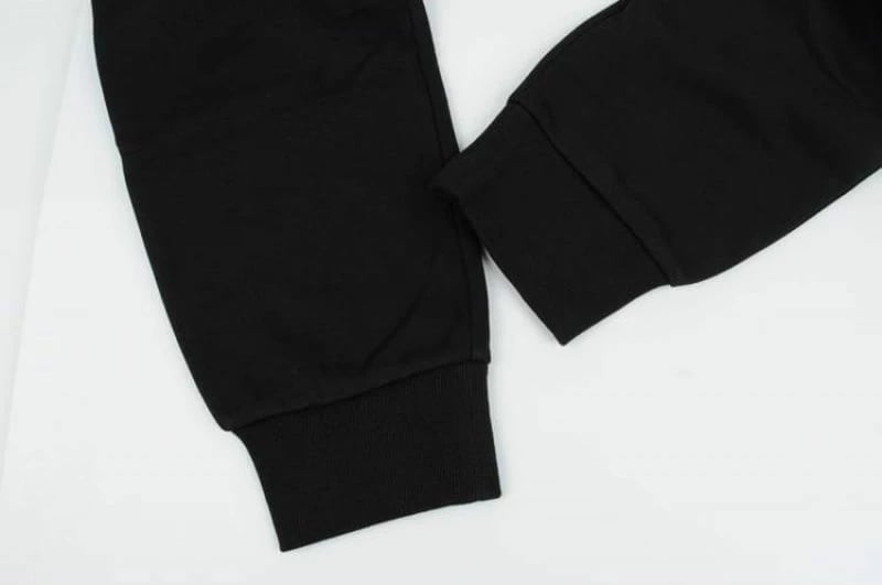 Pantallona sportive Puma për femra, të zeza