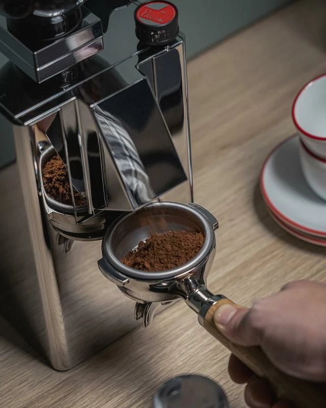 Mulli kafeje, La Pavoni LPGKBS02EU New Kube Mill, krom