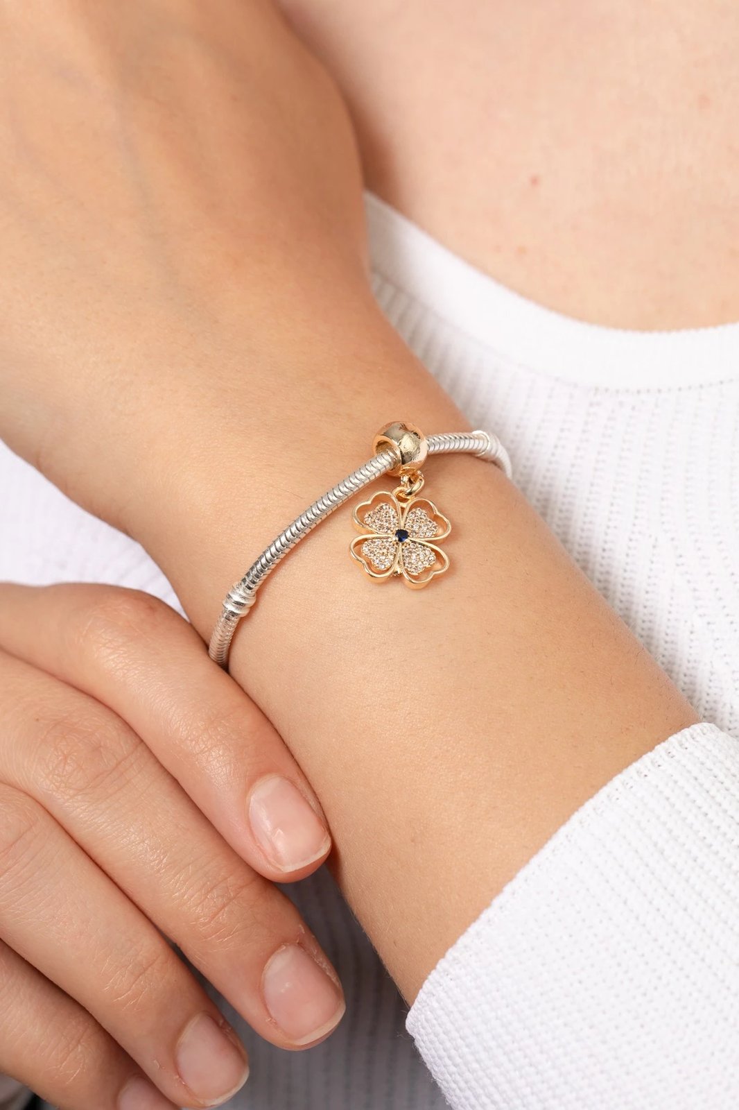 Varëse metalike ngjyrë ari, Elika, CPN9873