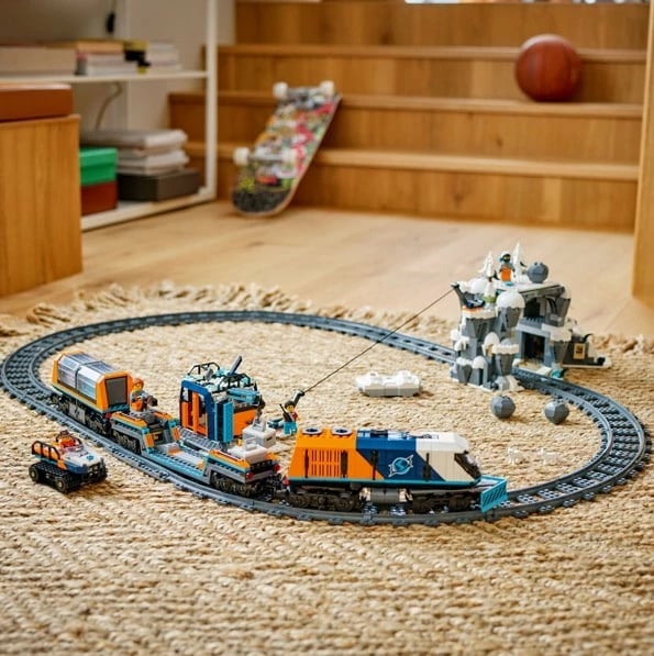 Set lodrash LEGO City Arctic Explorers' Polar Express 60470, 1517 pjesë, për fëmijë 7+