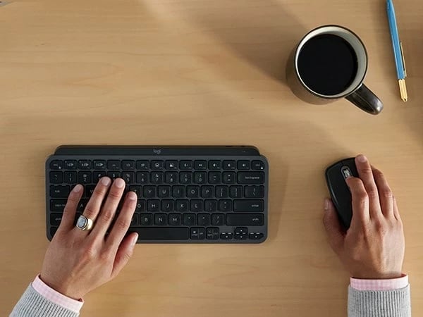 Maus Logitech MX Anywhere 3S për biznes, RF Wireless + Bluetooth, 8000 DPI, Grafit