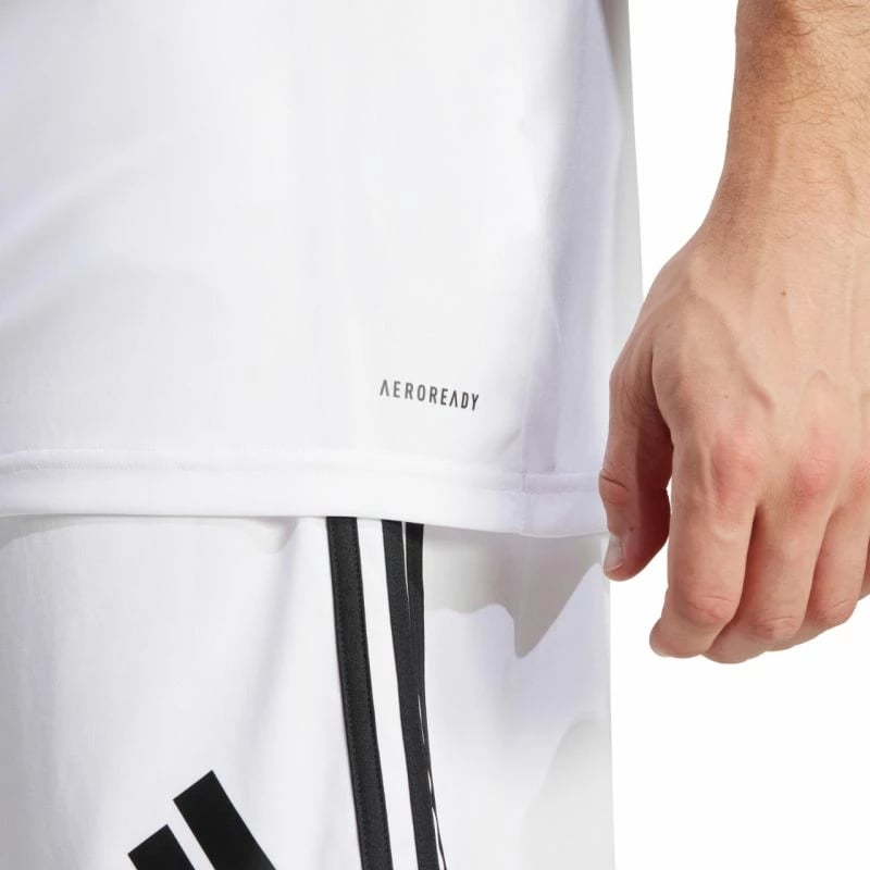 Maicë për meshkuj adidas, e bardhë