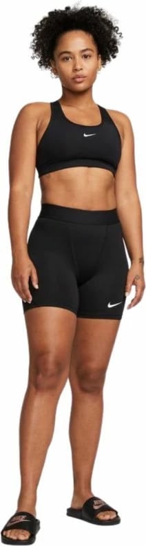 Shorce për femra Nike, të zeza