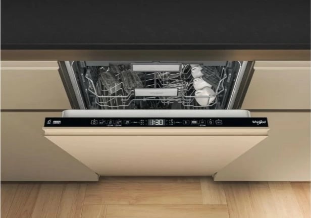 Lavastovilje e integrume Whirlpool W7IHT40T, 15 sete