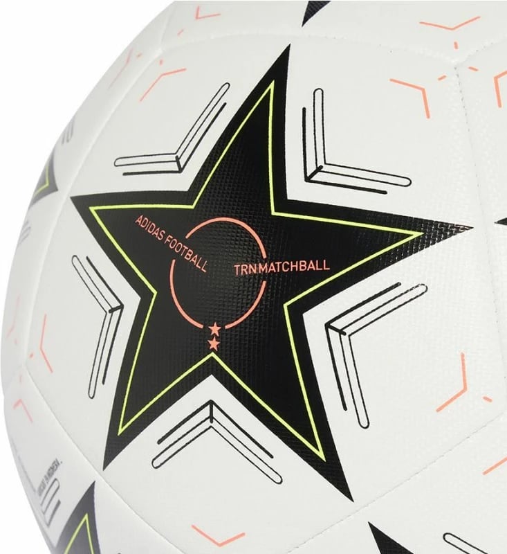 Top futbolli adidas, i bardhë