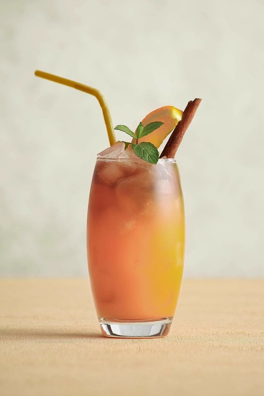 Set gotash prej qelqi (6 copë), Hermia Concept, LV-EMP368F