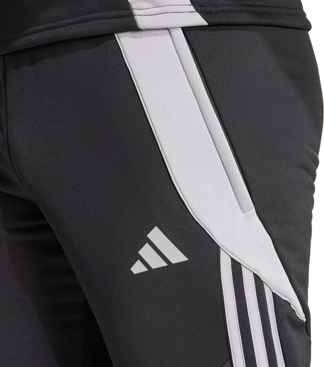 Pantallona sportive për meshkuj adidas, të zeza