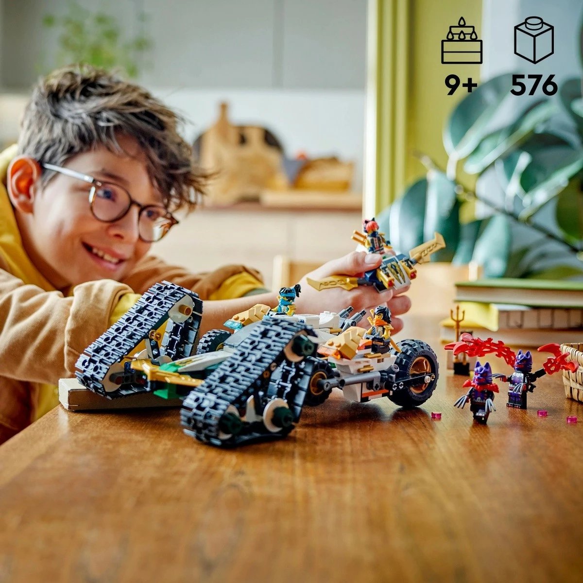 Set ndërtimi LEGO Ninjago 71820, 4-në-1, 576 pjesë, me 6 minifigura, plastikë