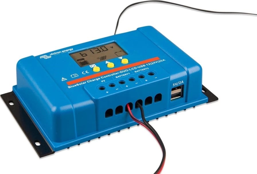 Kontrollues i ngarkimit Victron Energy PWM Duo LCD&USB 12/24V-20A, blu