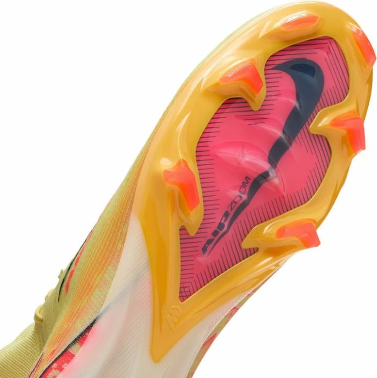 Atlete futbolli Nike për meshkuj, portokalli Atlete futbolli Nike për meshkuj, portokalli