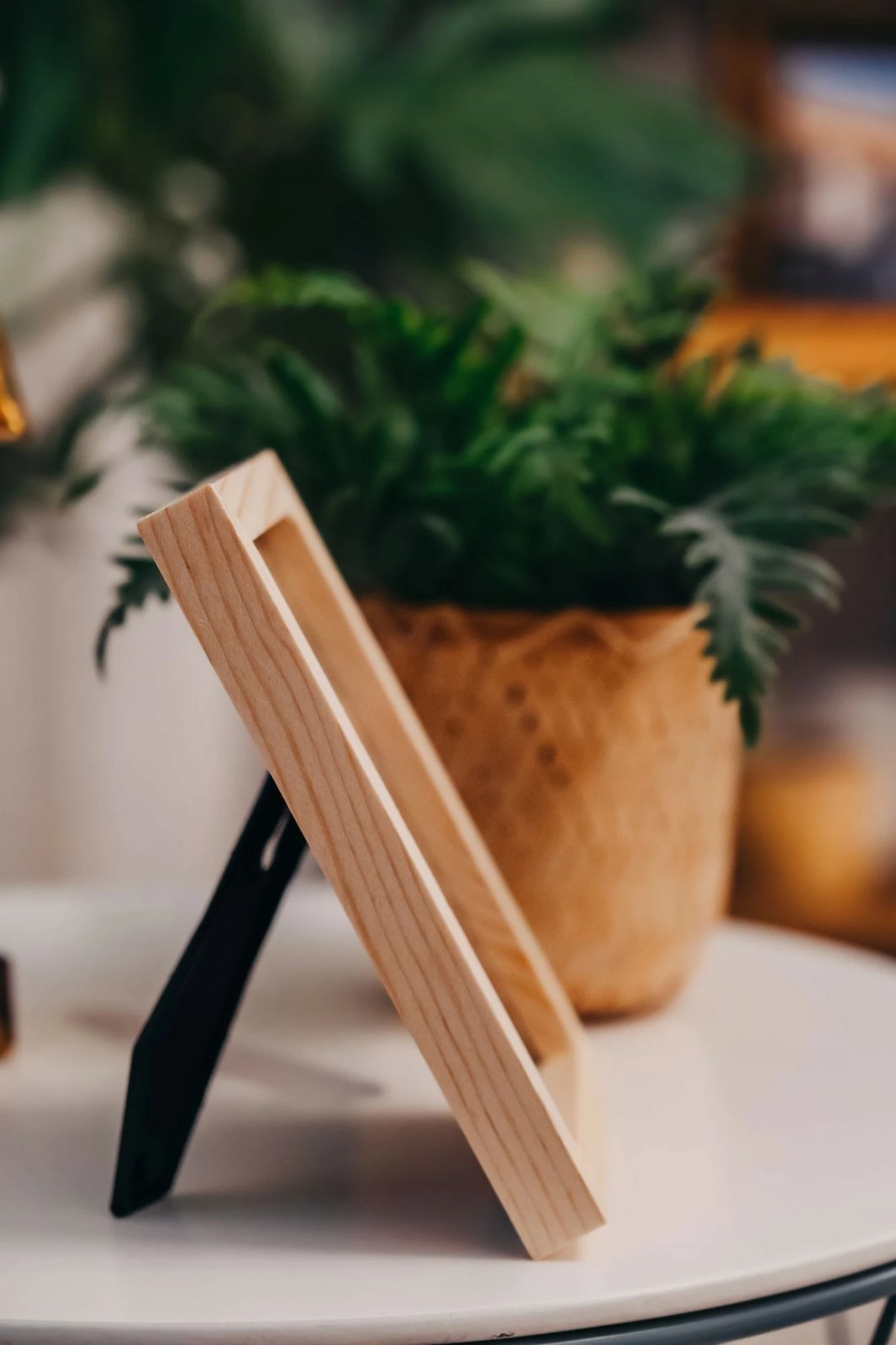 Kornizë druri për foto, dizajn Aberto, DA1015, 10x15 cm