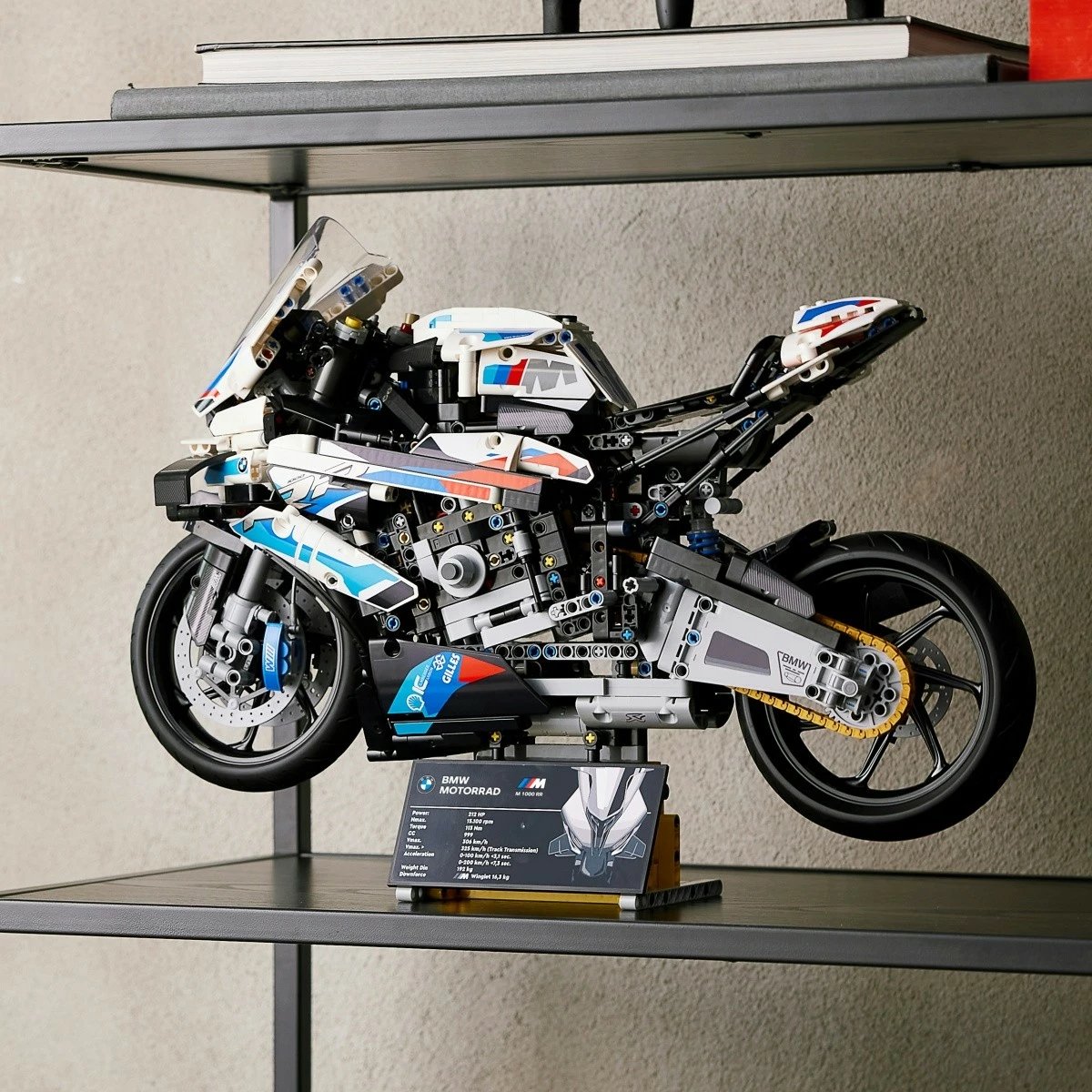 Set ndërtimi LEGO Technic BMW M 1000 RR, 1920 pjesë, 1:5, për të rritur Set ndërtimi LEGO Technic BMW M 1000 RR, 1920 pjesë, 1:5, për të rritur