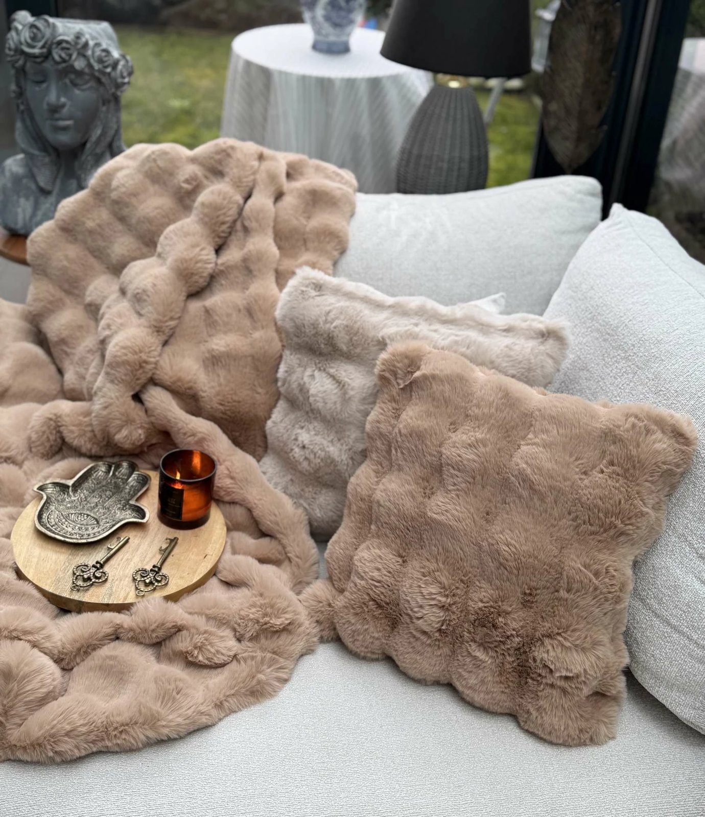 Jastëkëmbulesë Bubble, kafe, 43x43cm, Evila Originals