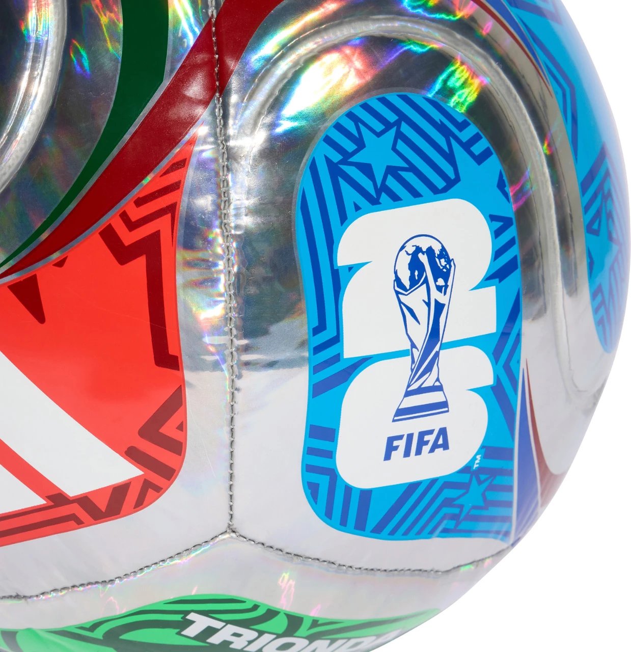 Top futbolli adidas, shumëngjyrëshe