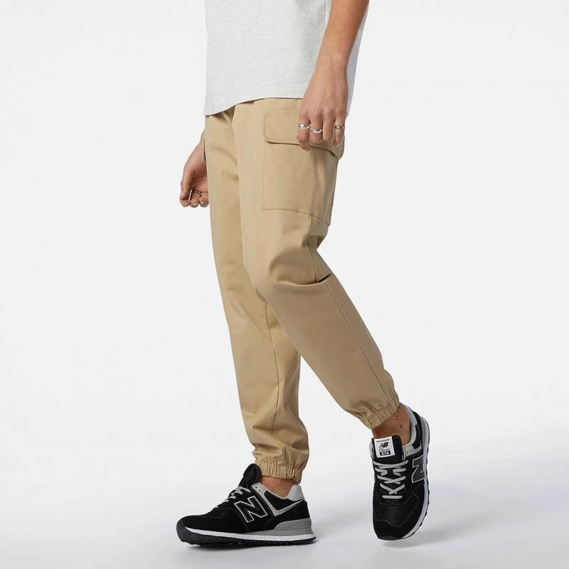 Pantallona për meshkuj New Balance, modeli MP13501INC, ngjyrë krem