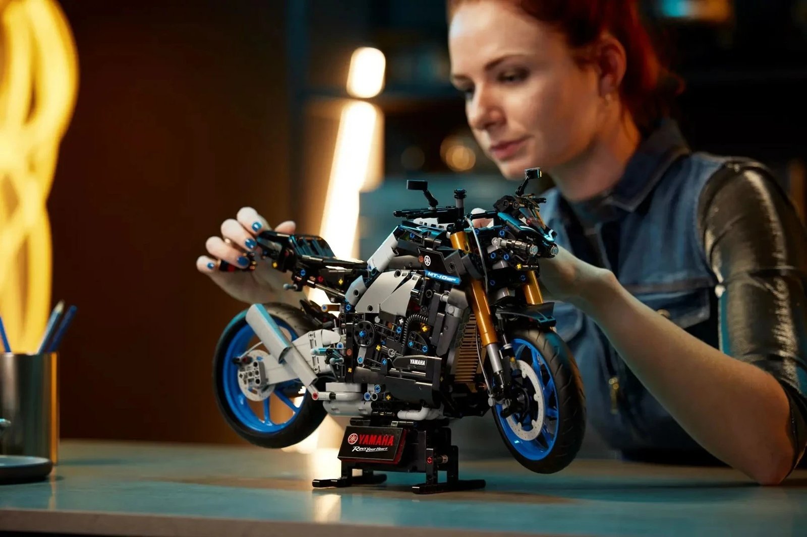 Set LEGO Technic Yamaha MT-10 SP, për të rritur, 18+ vjet