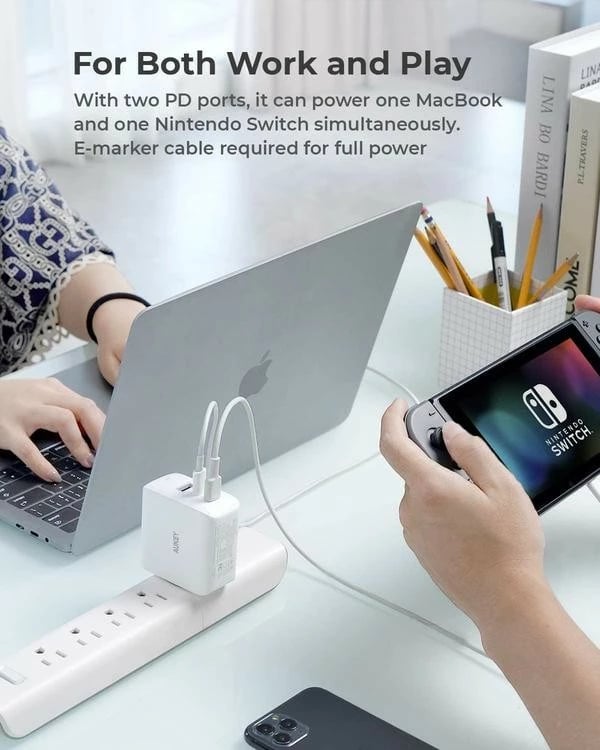 Karikues muri AUKEY PA-B6S Omnia Mix, 90W, 3xUSB (2xUSB-C + 1xUSB-A), i bardhë