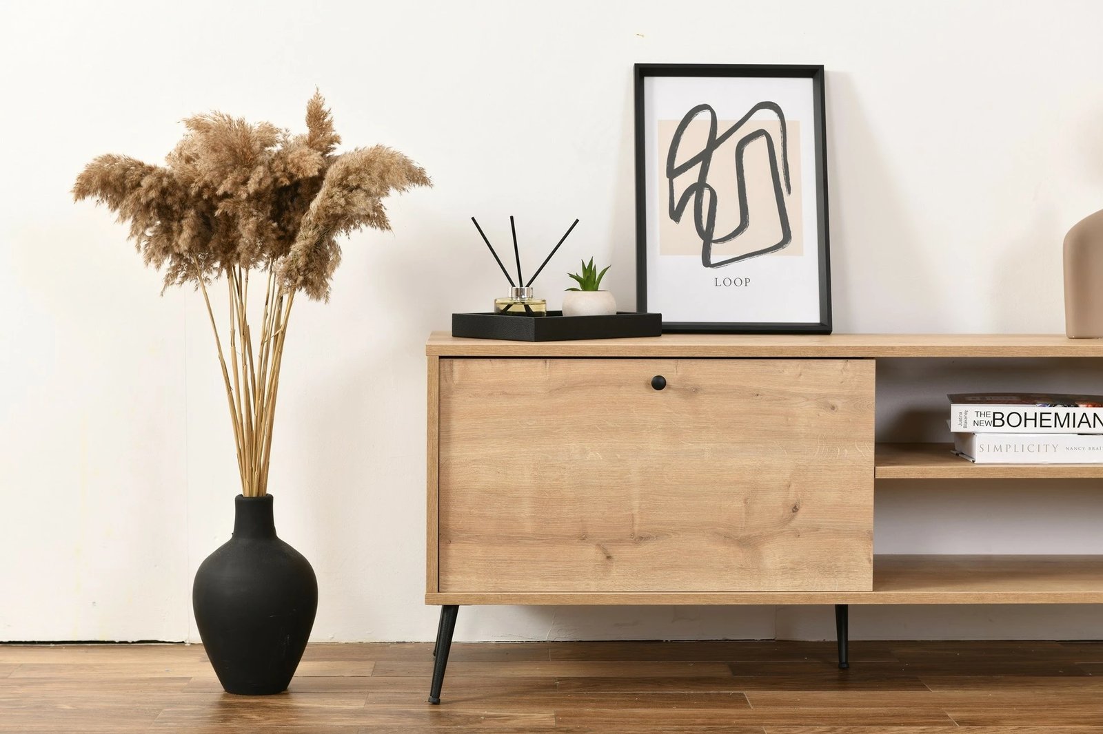 Komodë TV Skye Decor, ngjyrë lisi, Calvin, 140