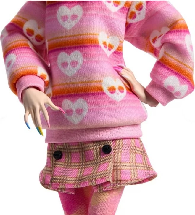 Lodër Monster High Mattel Enid Sinclair HXJ05 me beret rozë dhe çantë shpine Lodër Monster High Mattel Enid Sinclair HXJ05 me beret rozë dhe çantë shpine