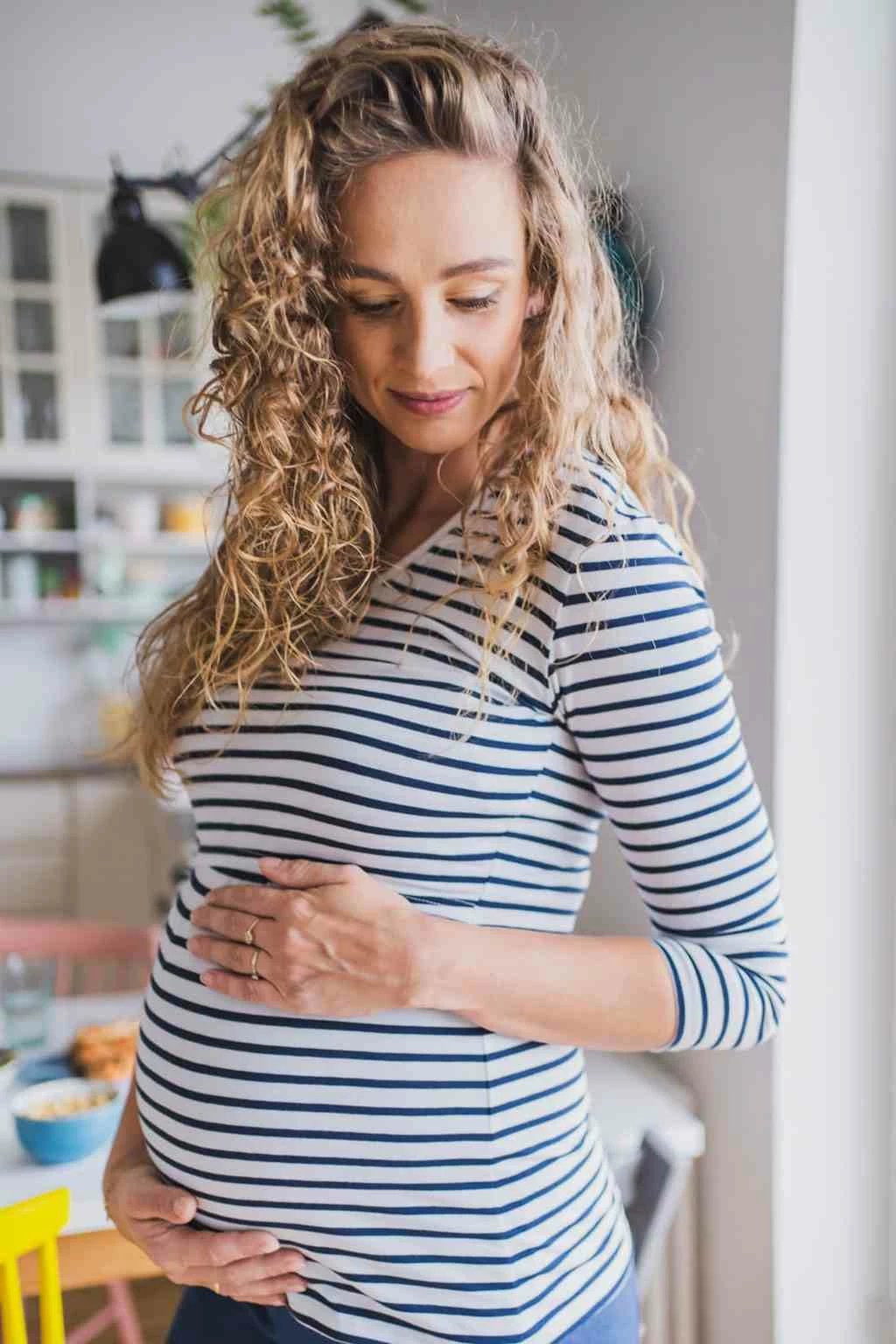 maicë materniteti dhe gjidhënie, milk & love, Milk Shirt, V-qafë, pambuk 92% me elastan 8%, mëngë 7/8, madhësia S, vija bardh e kalter