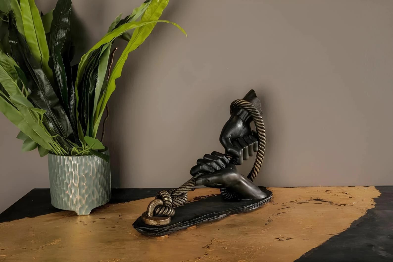 Objekt dekorativ Evila Originals, CY0471, ngjyrë e zezë