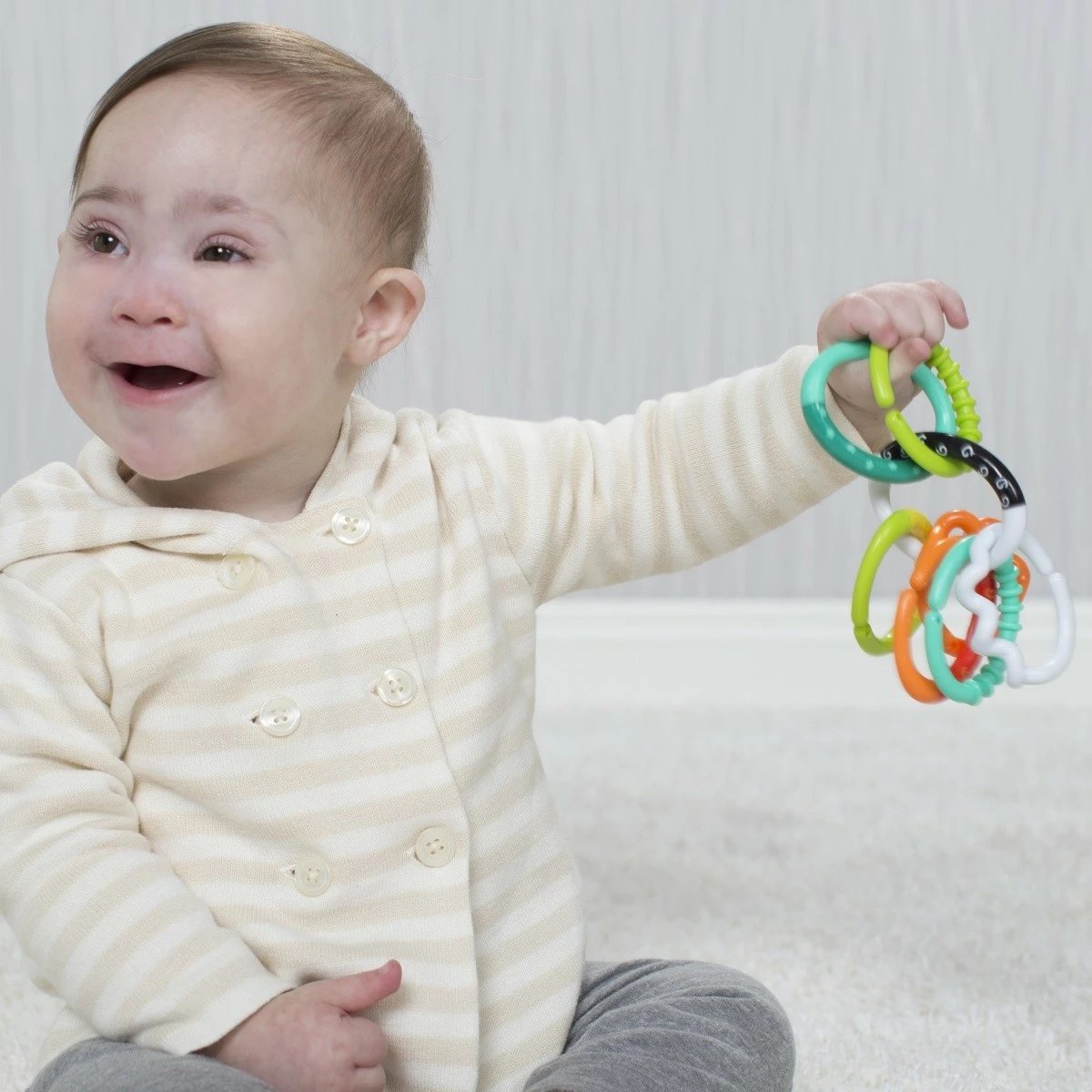 Lodër për dhëmbëzim B-kids Infantino Teething Chain, 8 elemente, shumëngjyrëshe