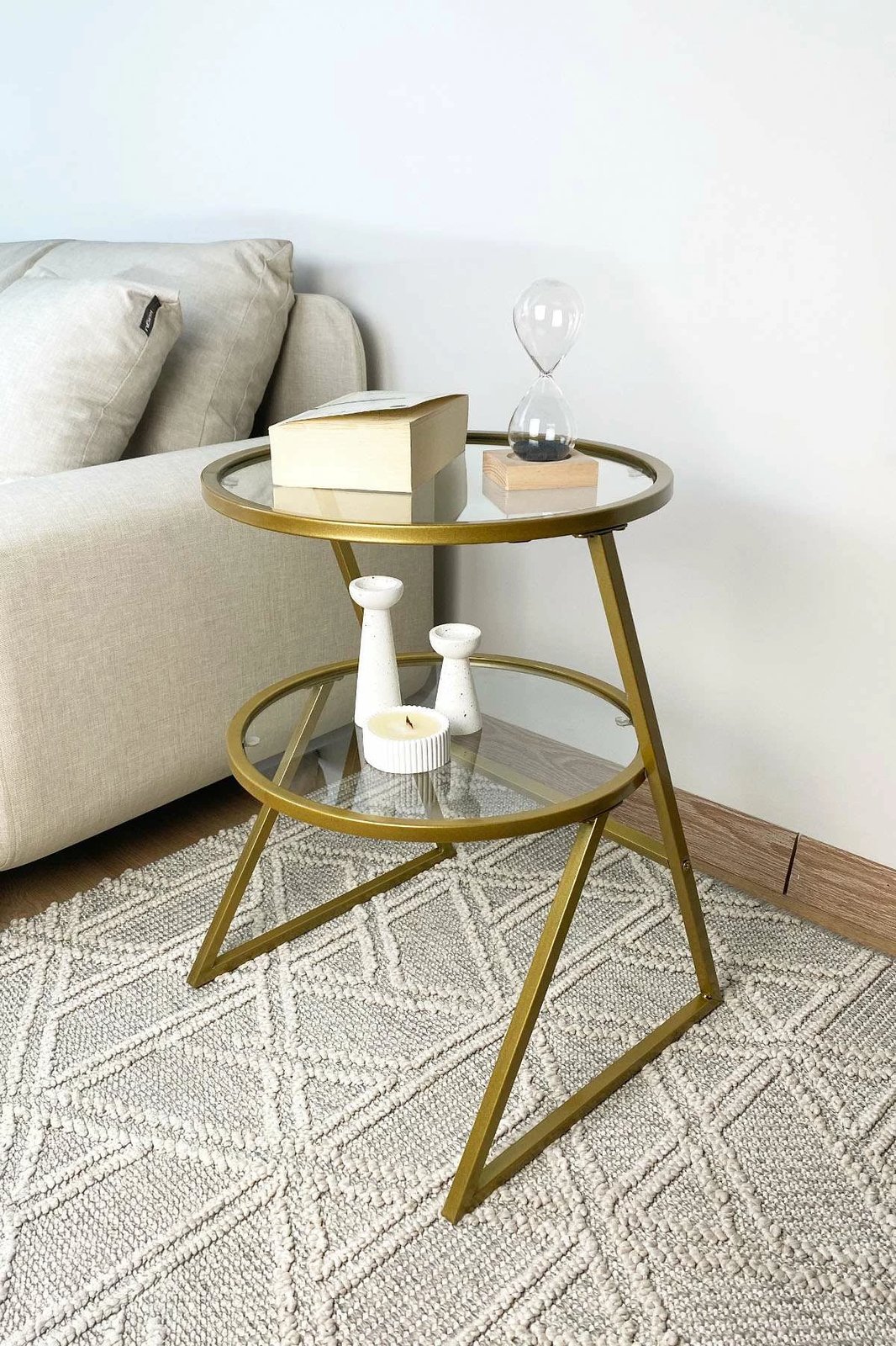 Tavolinë anësore Skye Decor, Valencia, ngjyrë ari